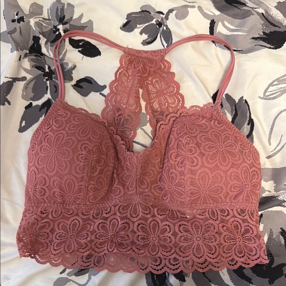 Elegant Lace Bralette in Dusty Pink